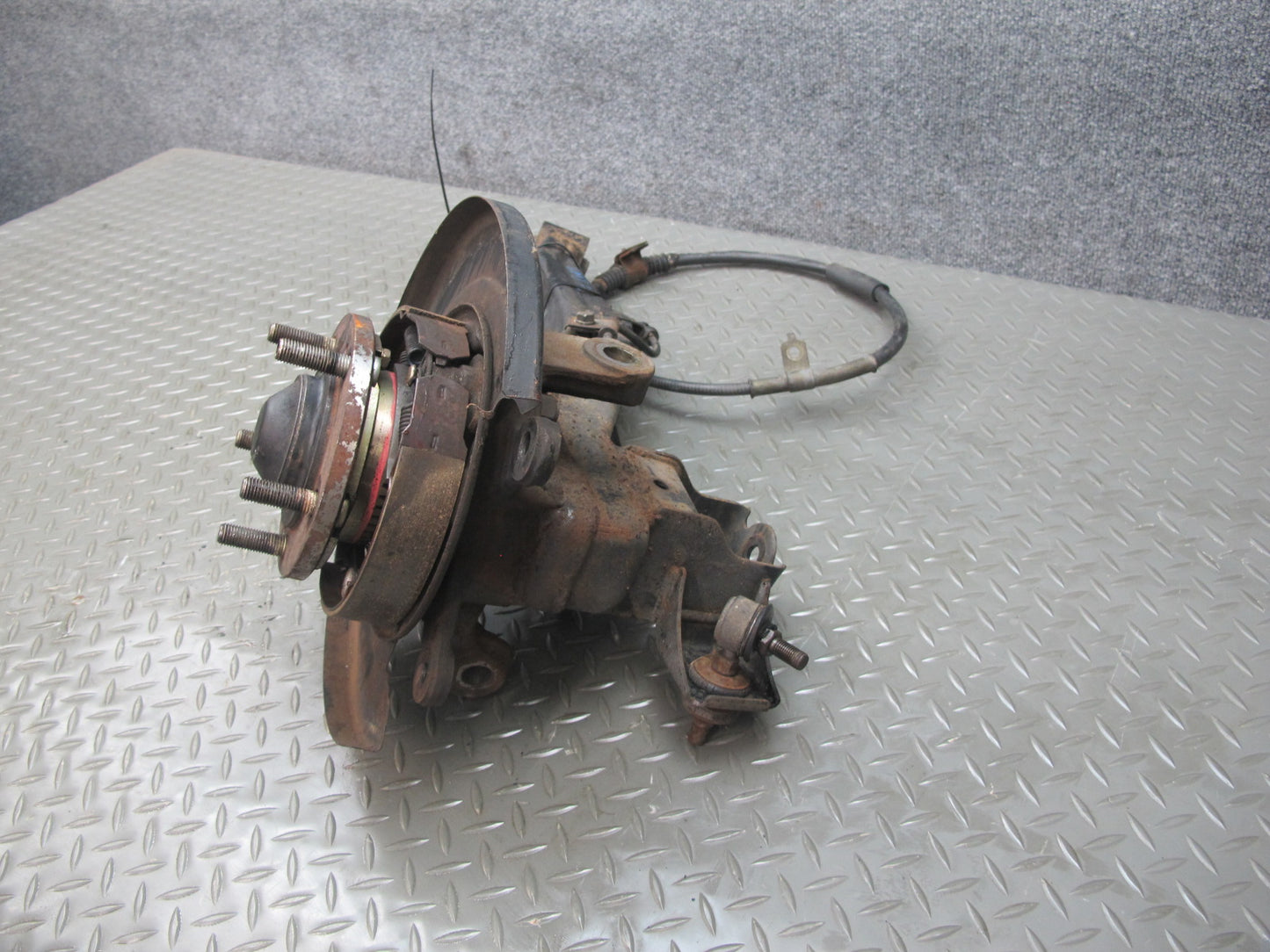 91-99 Mitsubishi 3000GT FWD NA Rear Left Knuckle Wheel Hub Trailing Arm OEM