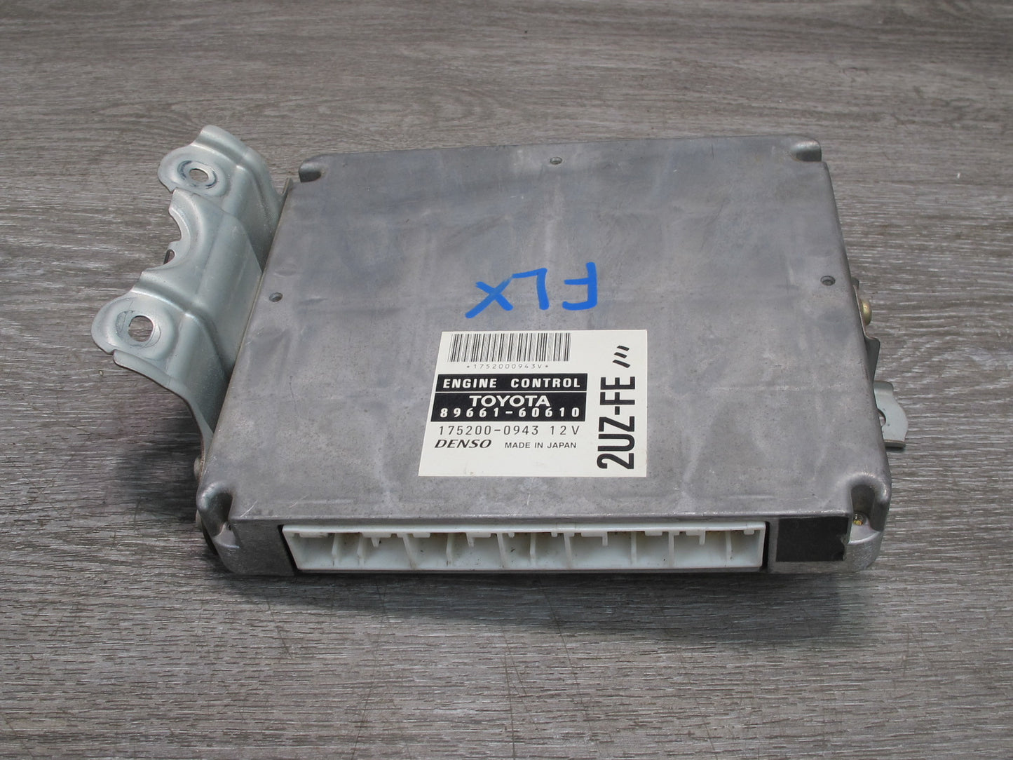 1999 Lexus LX470 ECU Theft Module Computer Door Lock Ignition Cylinder KEY Set