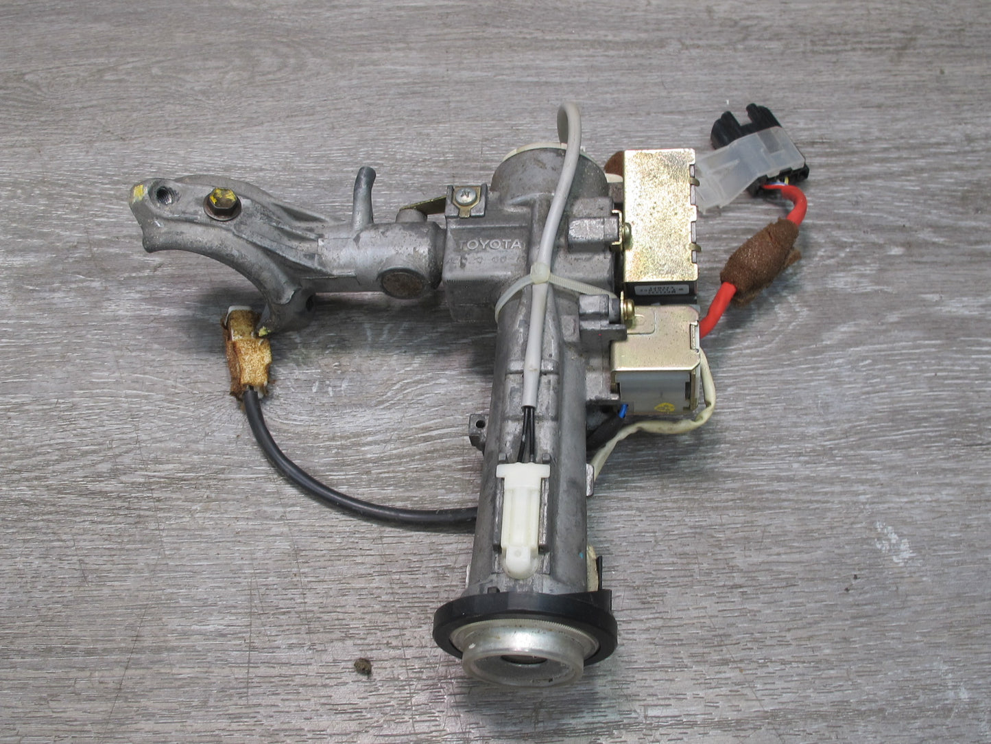 1999 Lexus LX470 ECU Theft Module Computer Door Lock Ignition Cylinder KEY Set