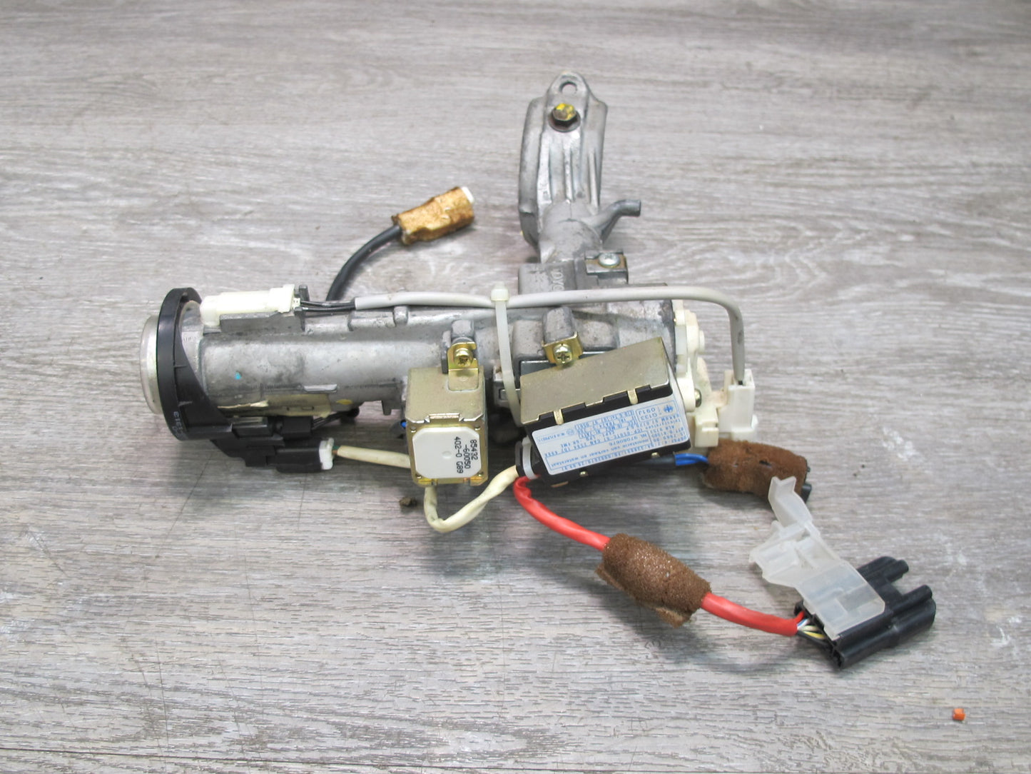 1999 Lexus LX470 ECU Theft Module Computer Door Lock Ignition Cylinder KEY Set