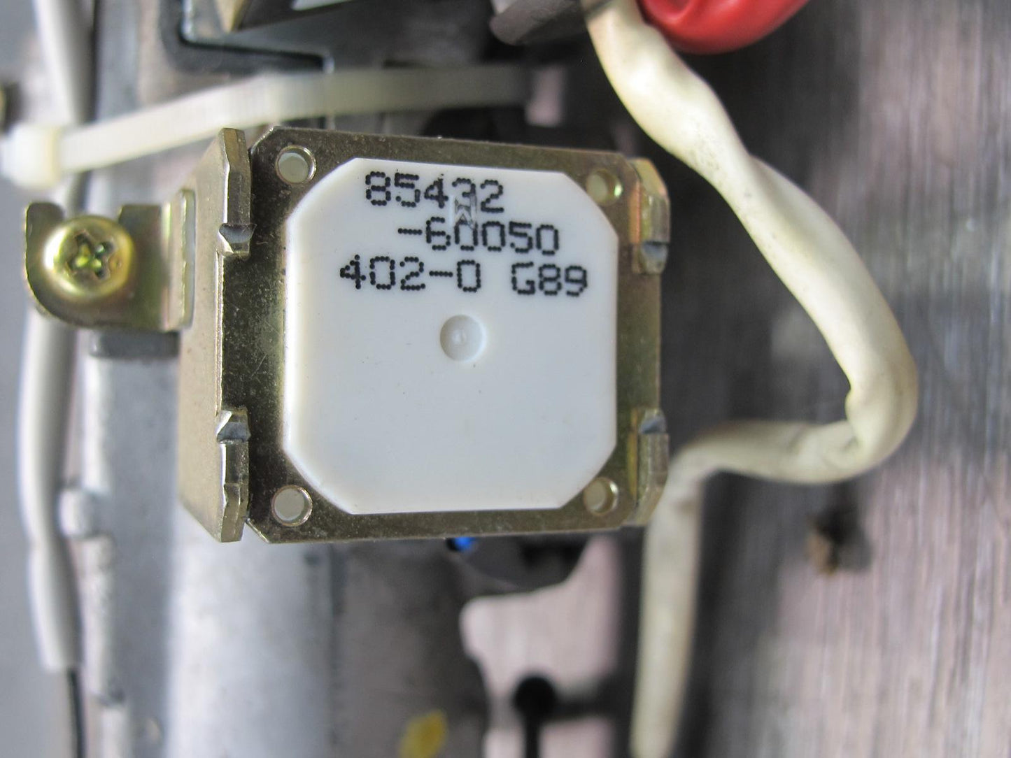 1999 Lexus LX470 ECU Theft Module Computer Door Lock Ignition Cylinder KEY Set