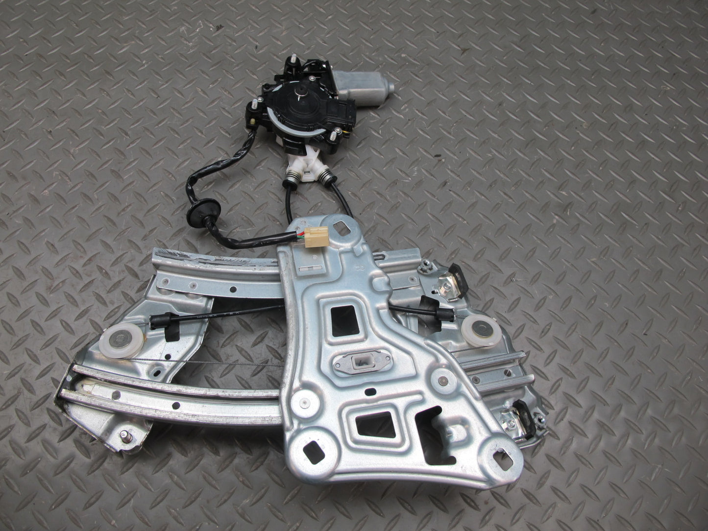 10-15 Lexus IS350 IS250 Convertible Rear Right Window Regulator w Motor OEM