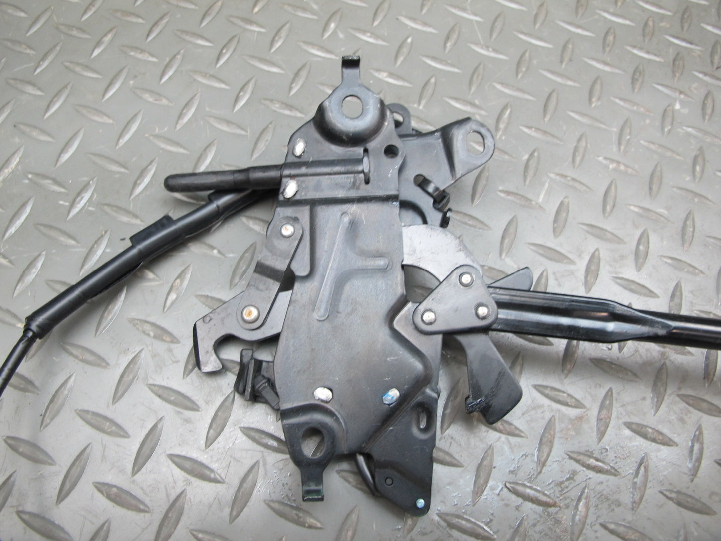 10-15 Lexus IS350 IS250 Convertible Front Trunk Roof Lock Latch Motor Assy OEM