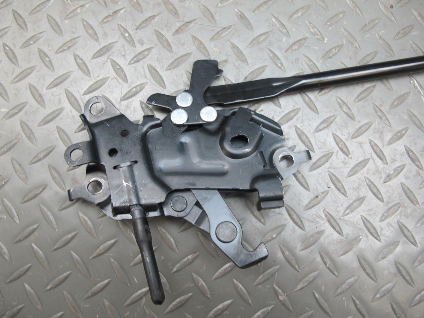 10-15 Lexus IS350 IS250 Convertible Front Trunk Roof Lock Latch Motor Assy OEM