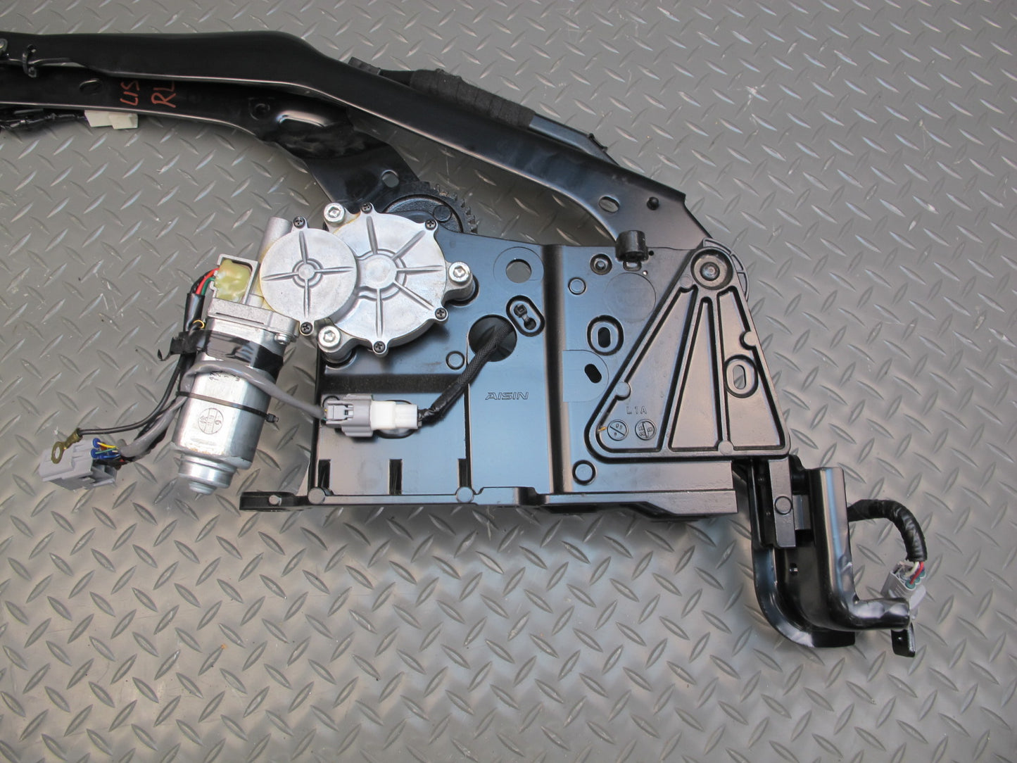10-15 Lexus IS250 Conv Rear Right & Left Electric TOP Roof Motor Hinge Set OEM