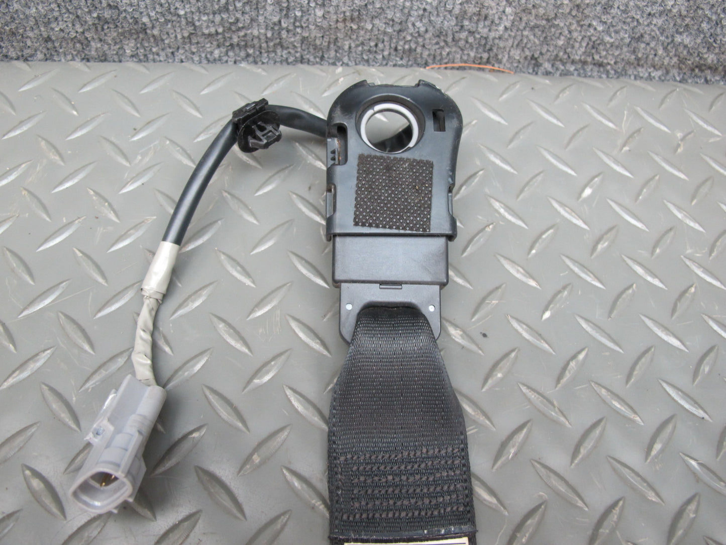 10-12 LEXUS IS250 IS350 CONVERTIBLE FRONT RIGHT & LEFT SIDE SEATBELT RETRACTOR SET OEM