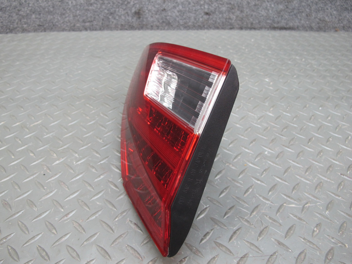 10-15 Lexus IS350 IS250 Convertible Rear Left Side Inner Tail Light Lamp OEM