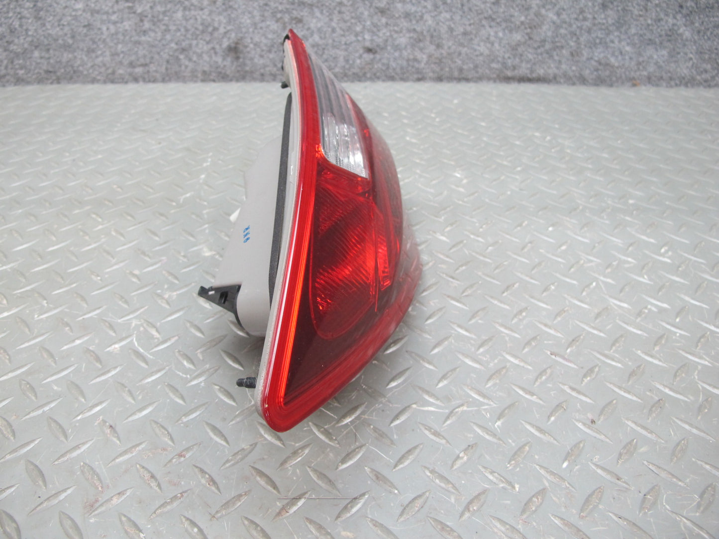 10-15 Lexus IS350 IS250 Convertible Rear Left Side Inner Tail Light Lamp OEM