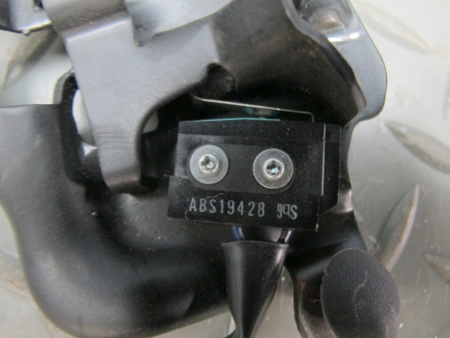 10-15 Lexus IS350 IS250 Convertible Set of 2 Front TOP Roof Lock Latch OEM