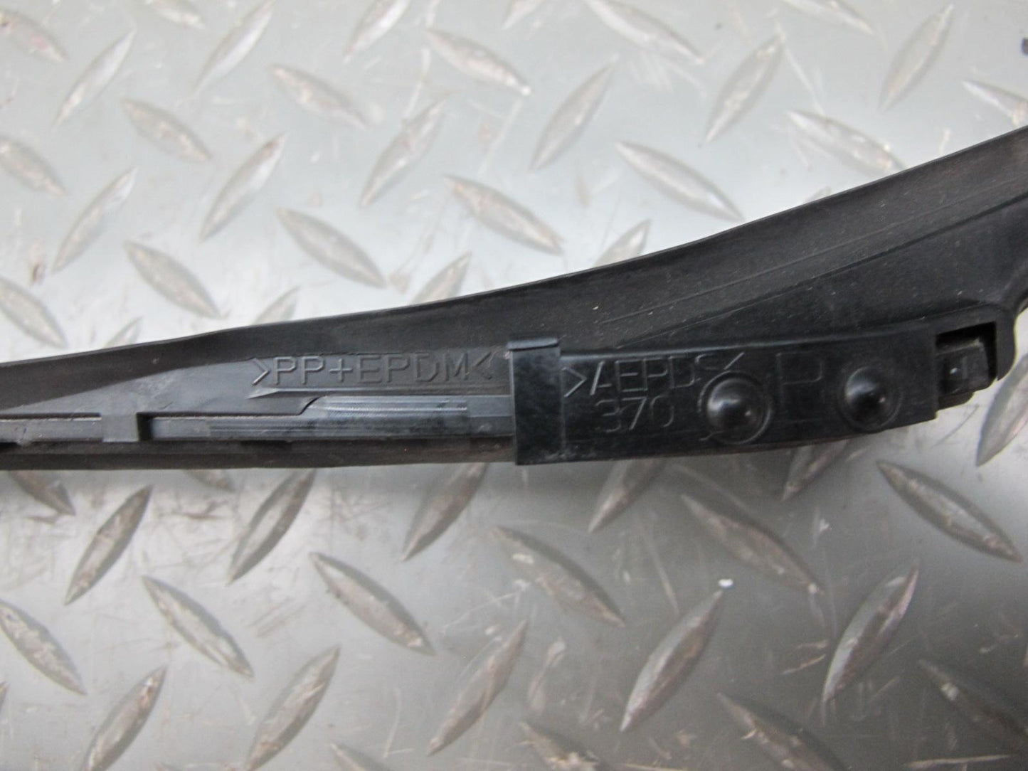 10-15 Lexus IS350 IS250 Front Left Right Windshield Drip Seal Molding Set OEM