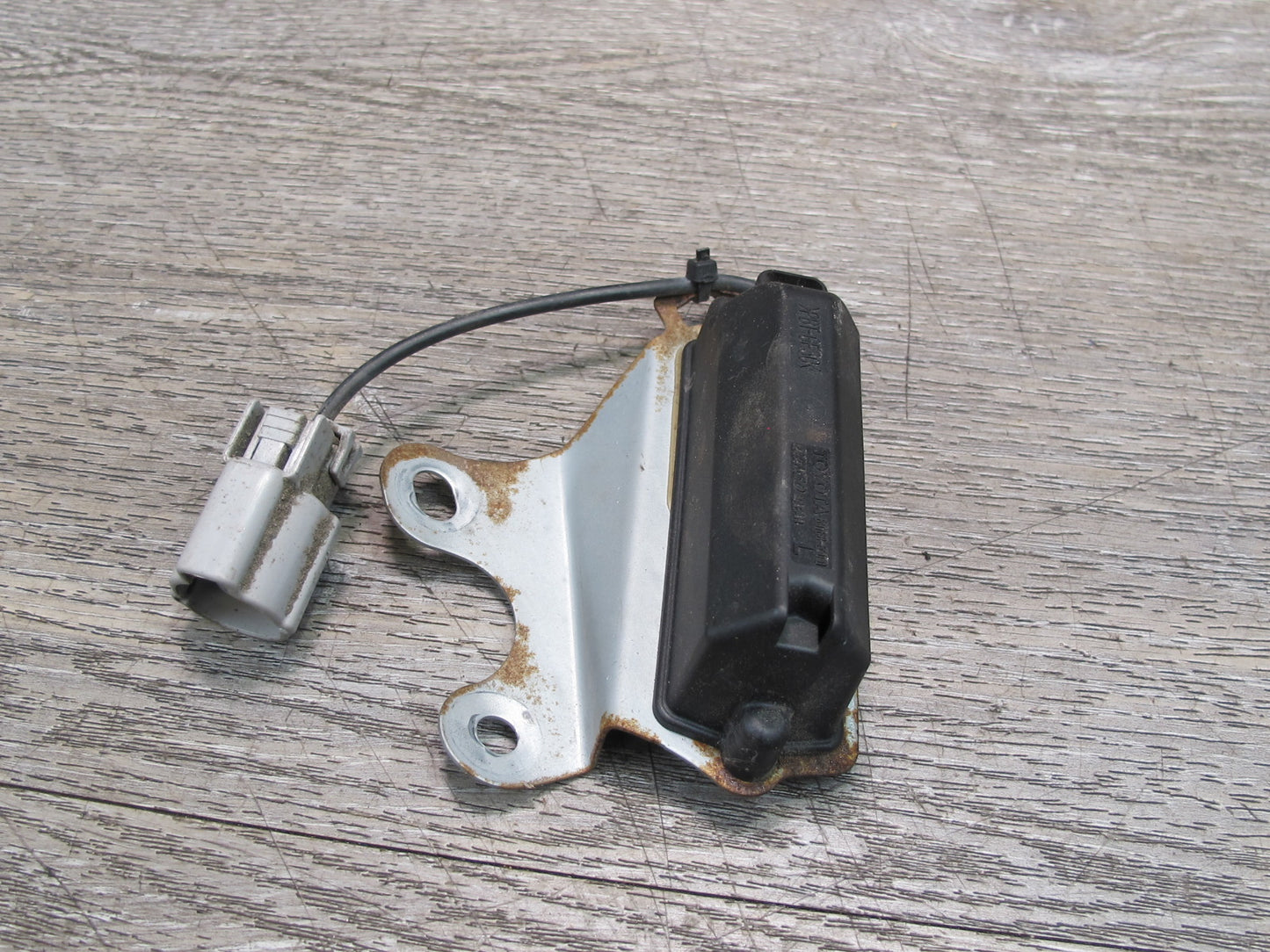 10-15 Lexus IS350 IS250 Convertible Rear Left TPMS Tire Pressure Sensor OEM