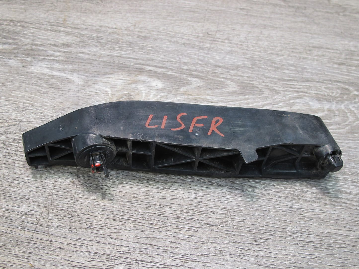 10-15 Lexus IS350 IS250 GSE20L Set of 2 Front Bumper Left & Right Bracket OEM