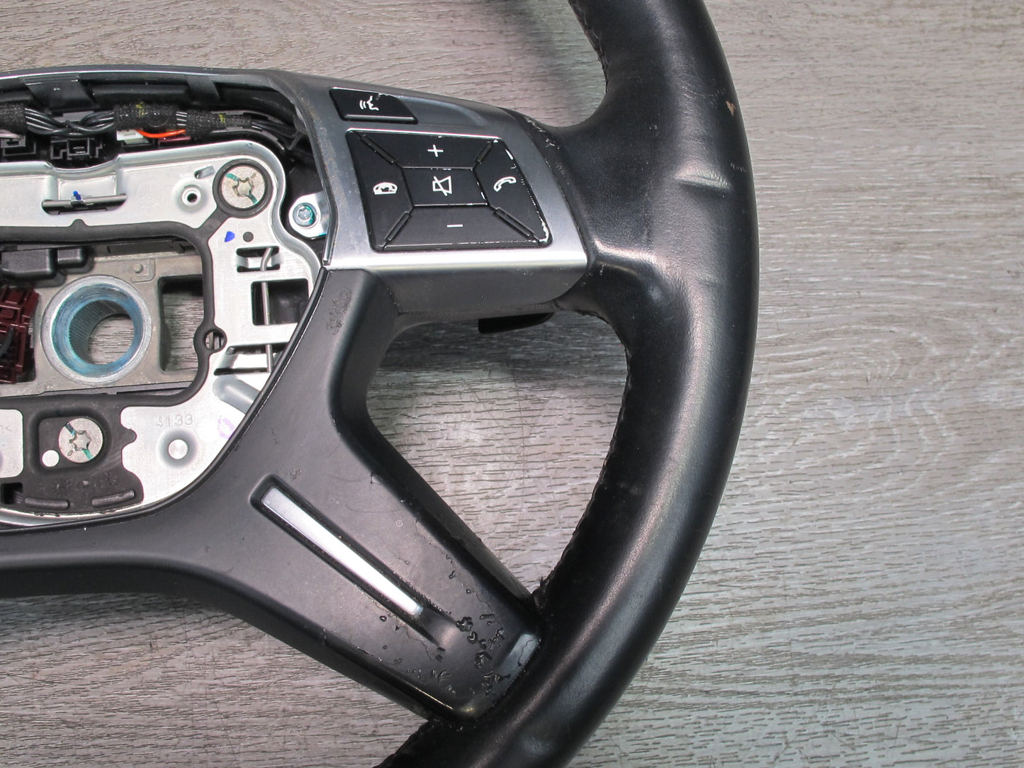 12-16 Mercedes W166 X166 GL Ml-class Leather Steering w Controls & Paddles OEM