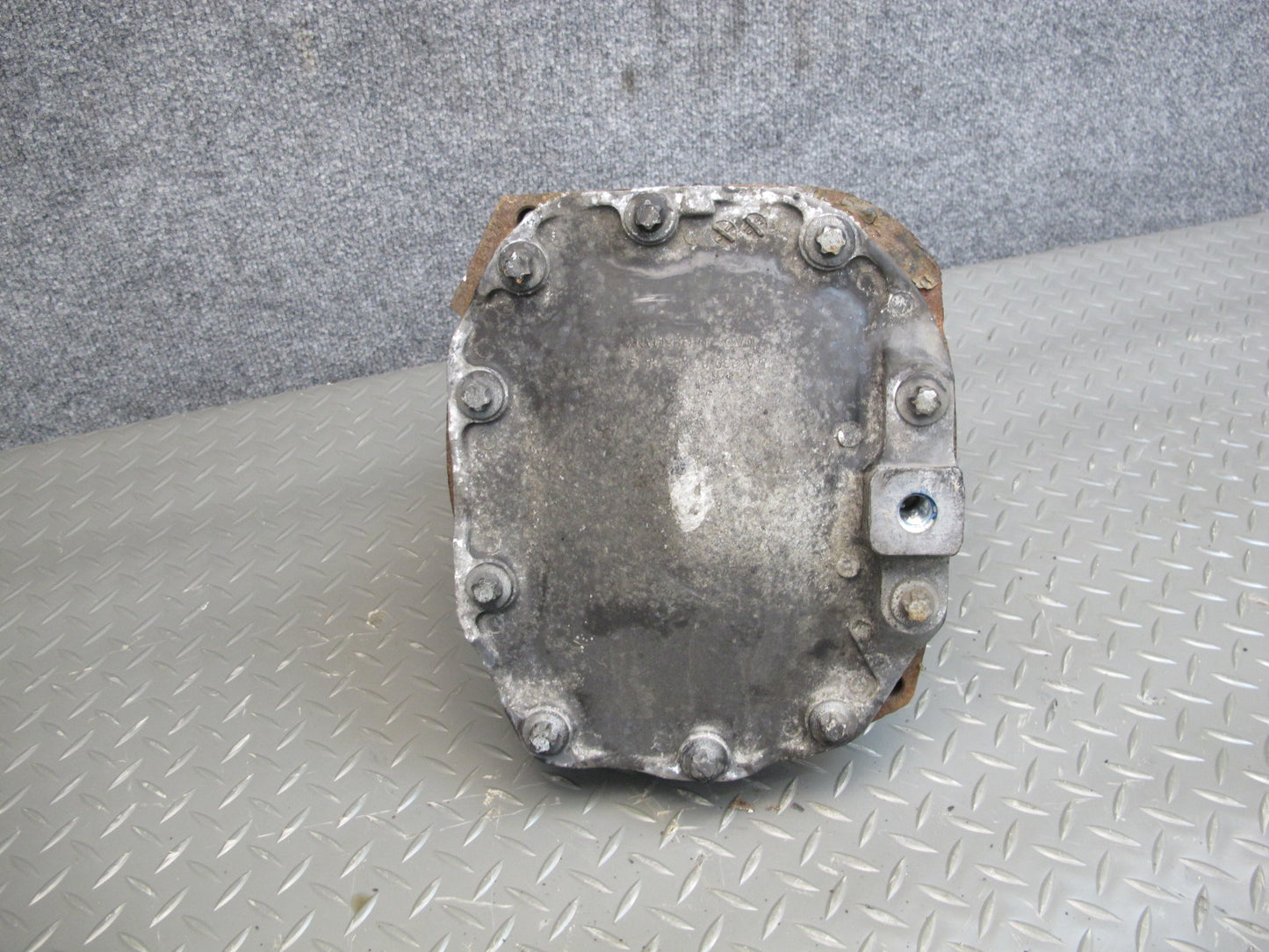 03-06 Mercedes R230 SL500 Rear Differential Carrier 2.82 Ratio 87k Miles OEM