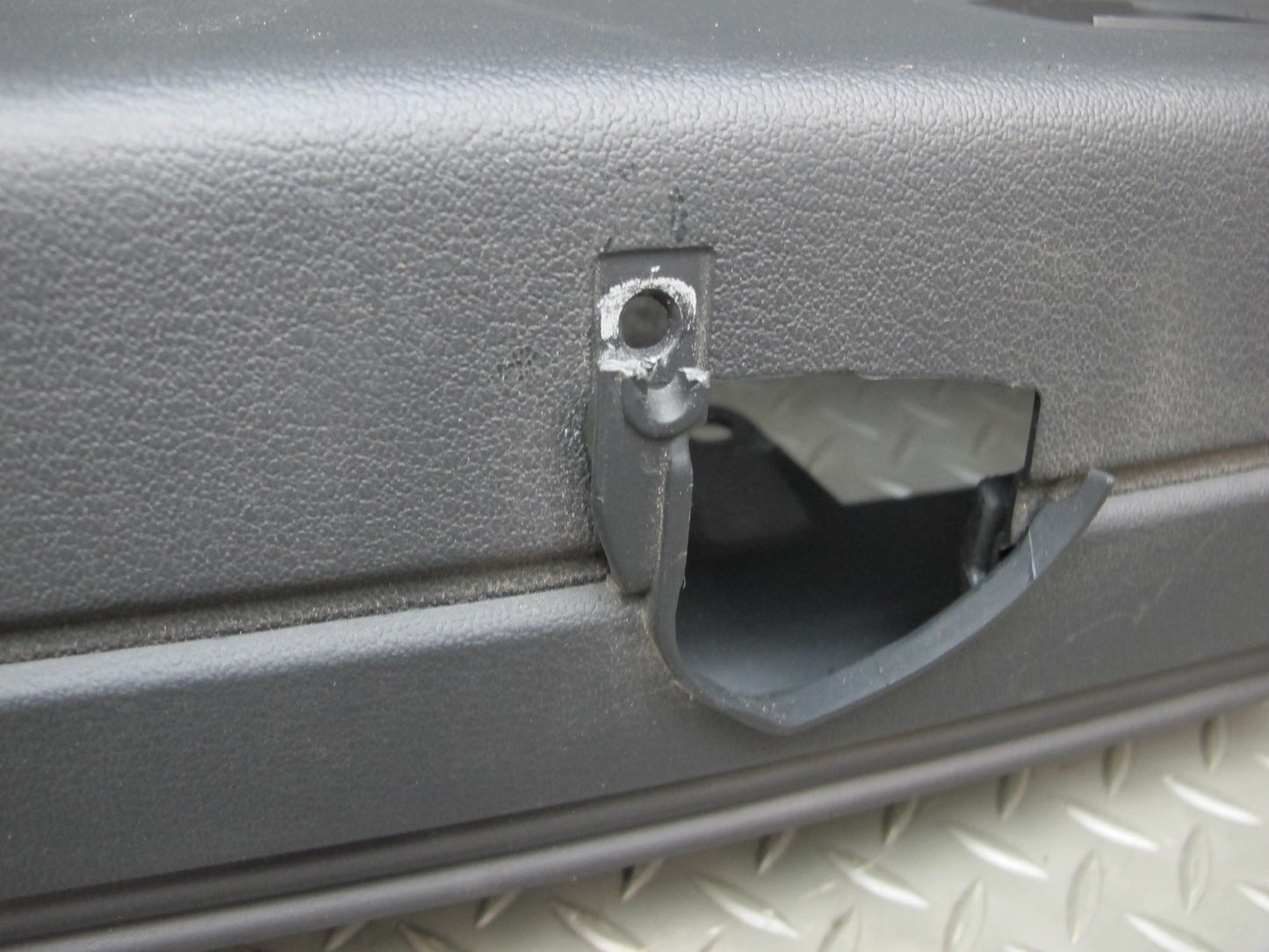 09-16 BMW E89 Z4 Rear Interior Upper Partition Trim Cover Assembly Black OEM