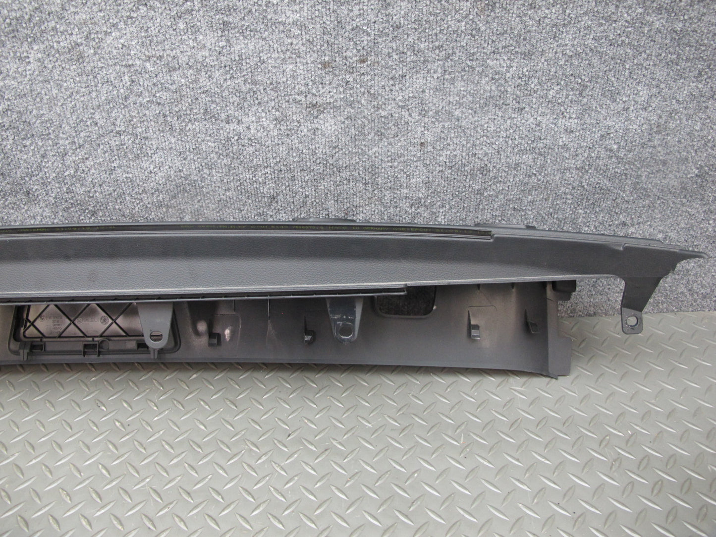 09-16 BMW E89 Z4 Rear Interior Upper Partition Trim Cover Assembly Black OEM