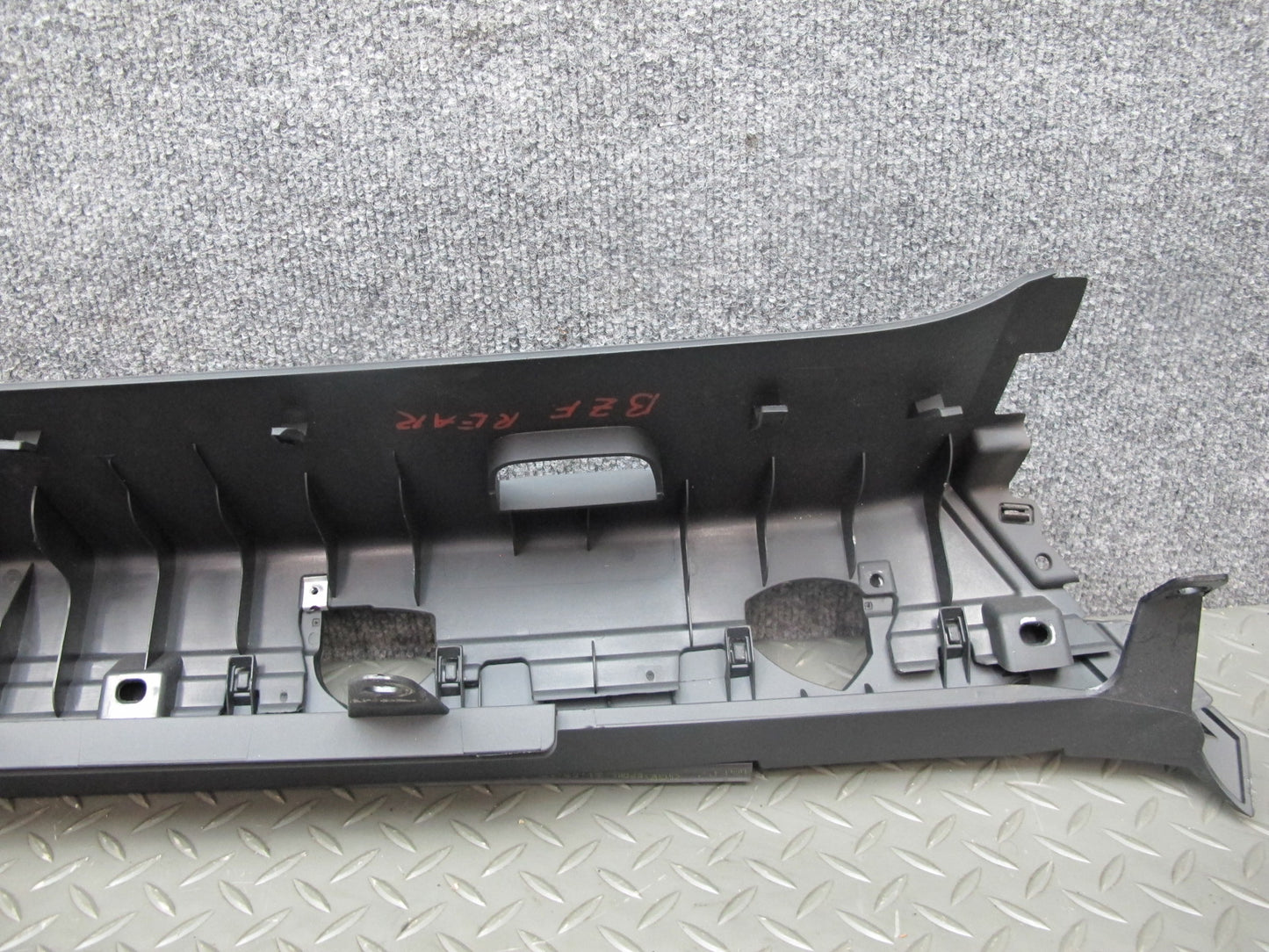 09-16 BMW E89 Z4 Rear Interior Upper Partition Trim Cover Assembly Black OEM
