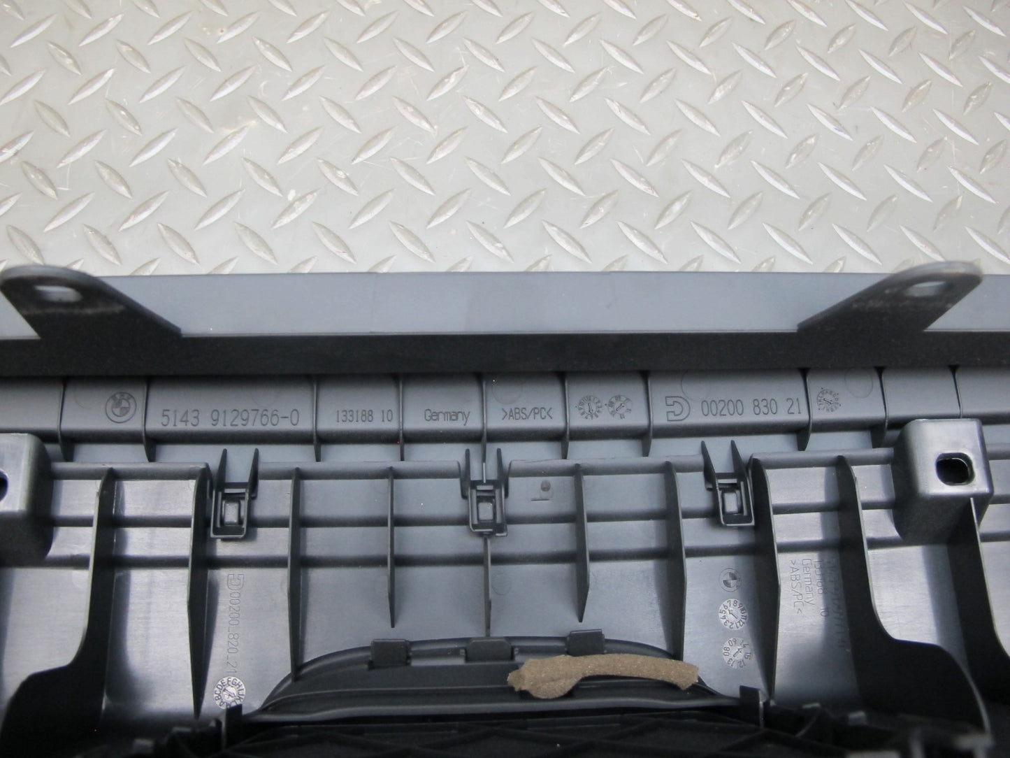 09-16 BMW E89 Z4 Rear Interior Upper Partition Trim Cover Assembly Black OEM