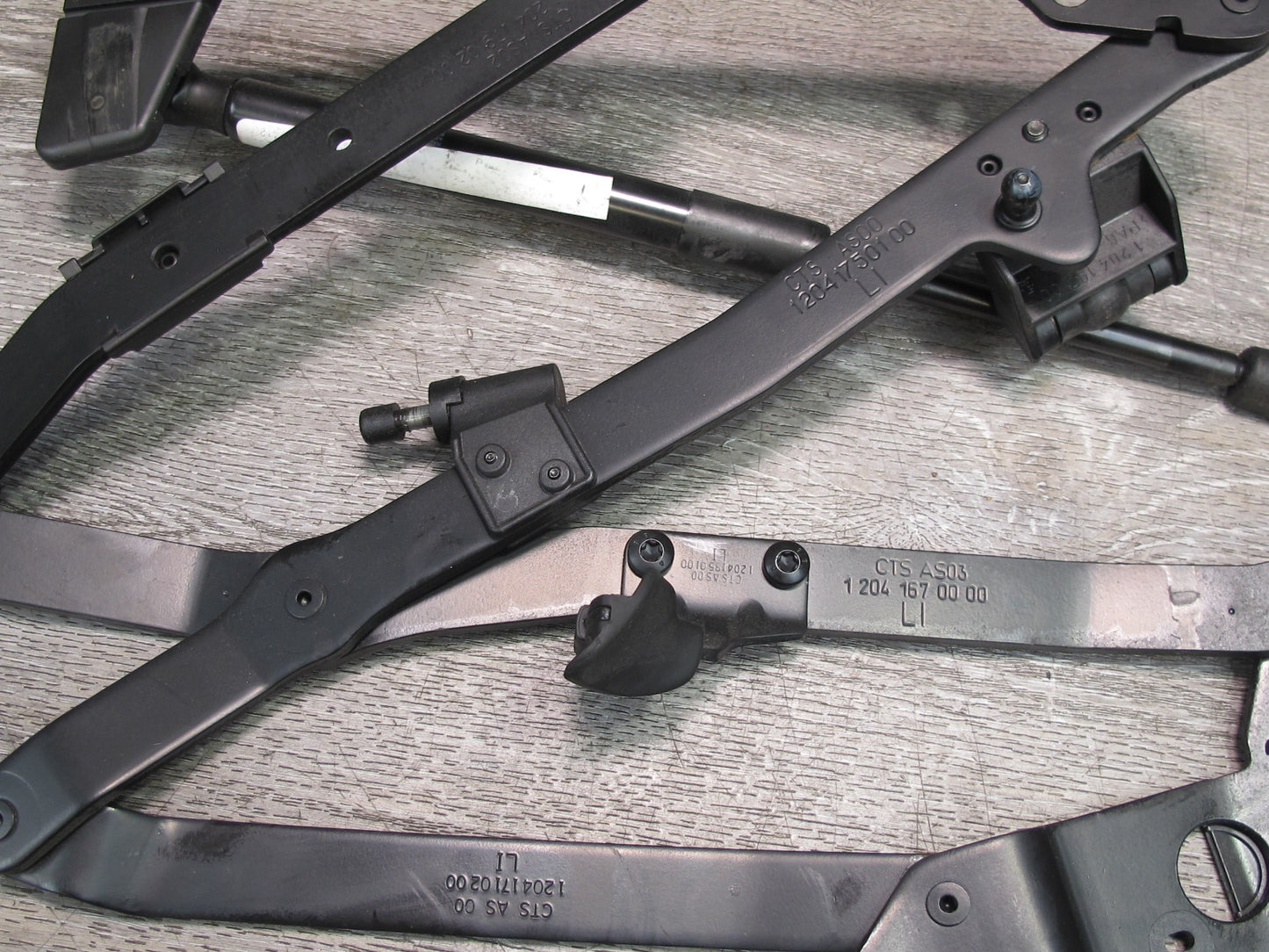 03-06 Mercedes R230 Set of 2 Rear Left & Right Trunk Lid Hinge OEM