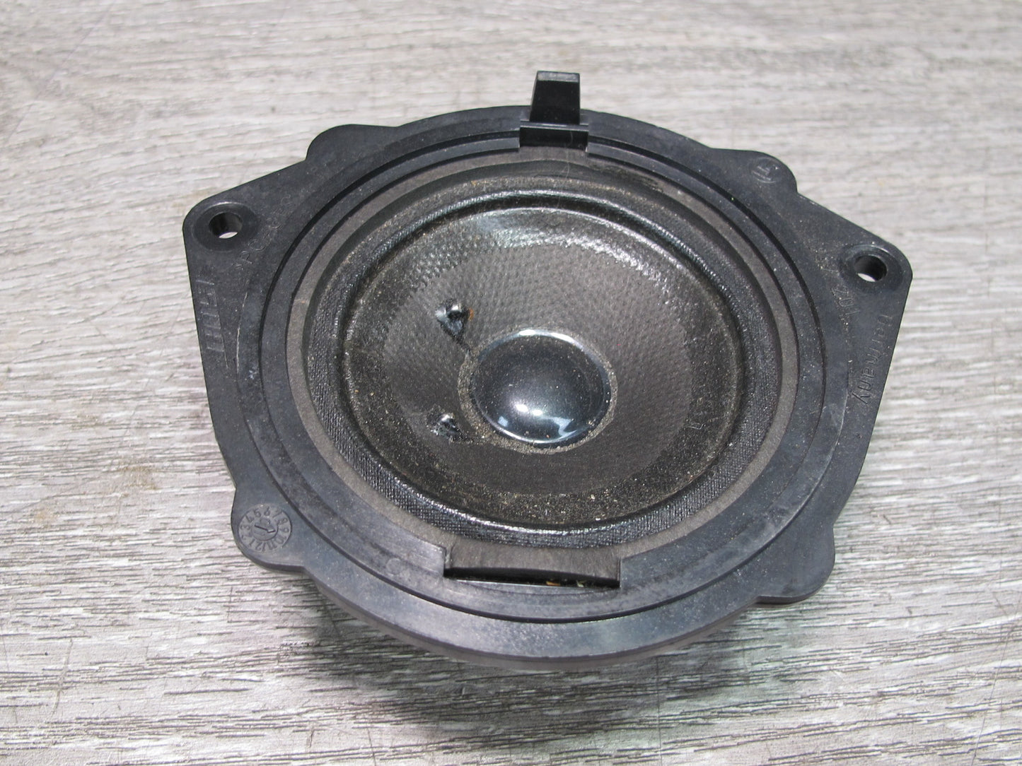 03-08 Mercedes R230 Sl-class Dash Center Bose Speaker 2308201602 OEM