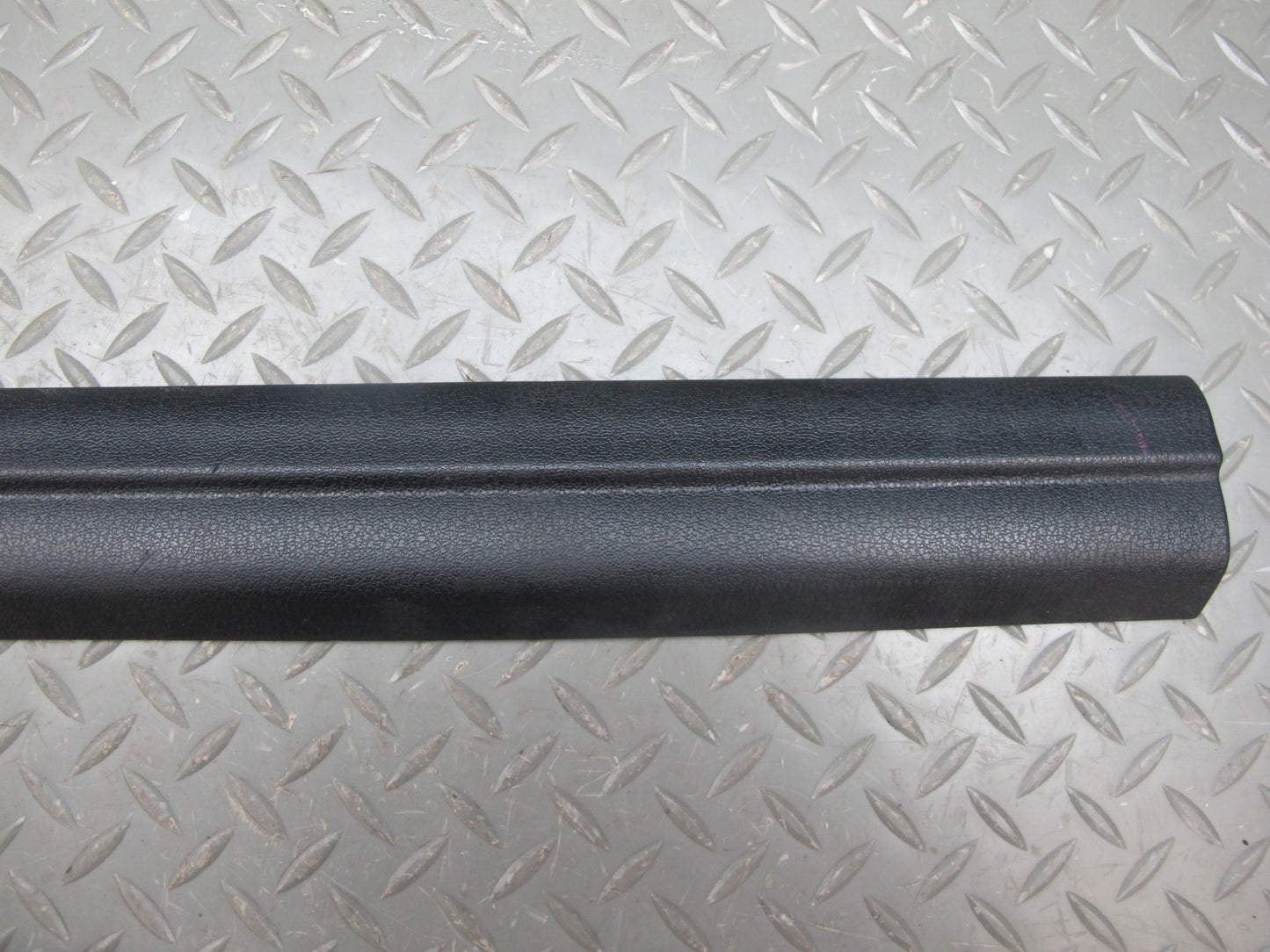 09-16 BMW E89 Z4 Set of 2 Right Left Door Inner Scuff Step Sill Plate Trim OEM