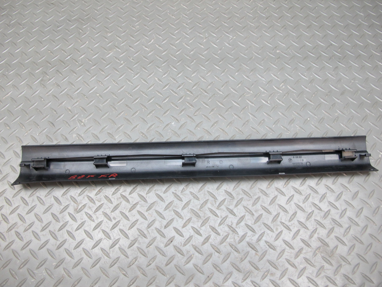 09-16 BMW E89 Z4 Set of 2 Right Left Door Inner Scuff Step Sill Plate Trim OEM