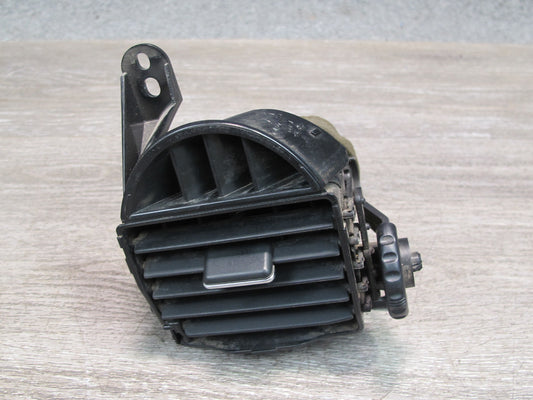 01-05 Lexus JCE10 IS300 Dash Front Left A/C Air Vent Grille 55660-53020 OEM