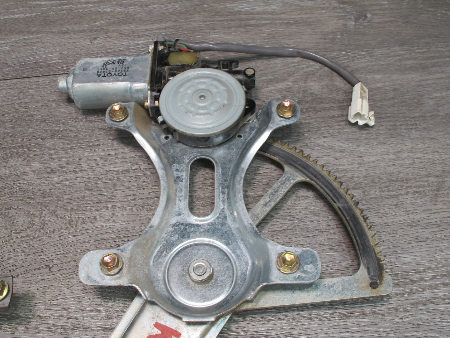 01-05 Lexus JCE10 IS300 Front Right Door Window Regulator w Motor OEM