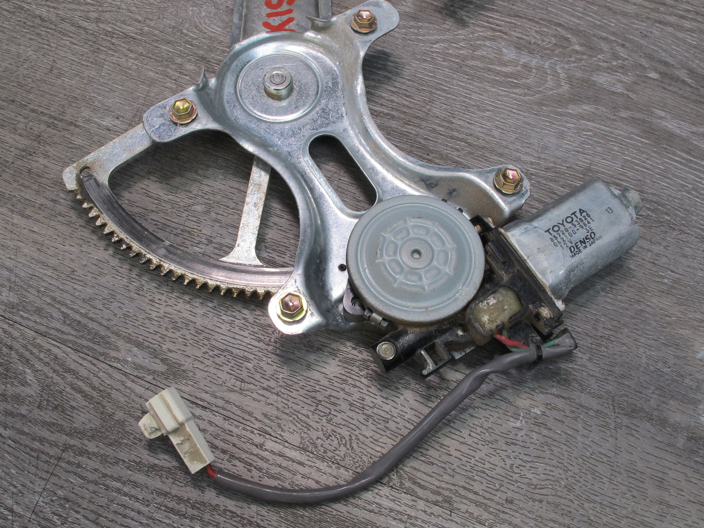 01-05 Lexus JCE10 IS300 Front Right Door Window Regulator w Motor OEM