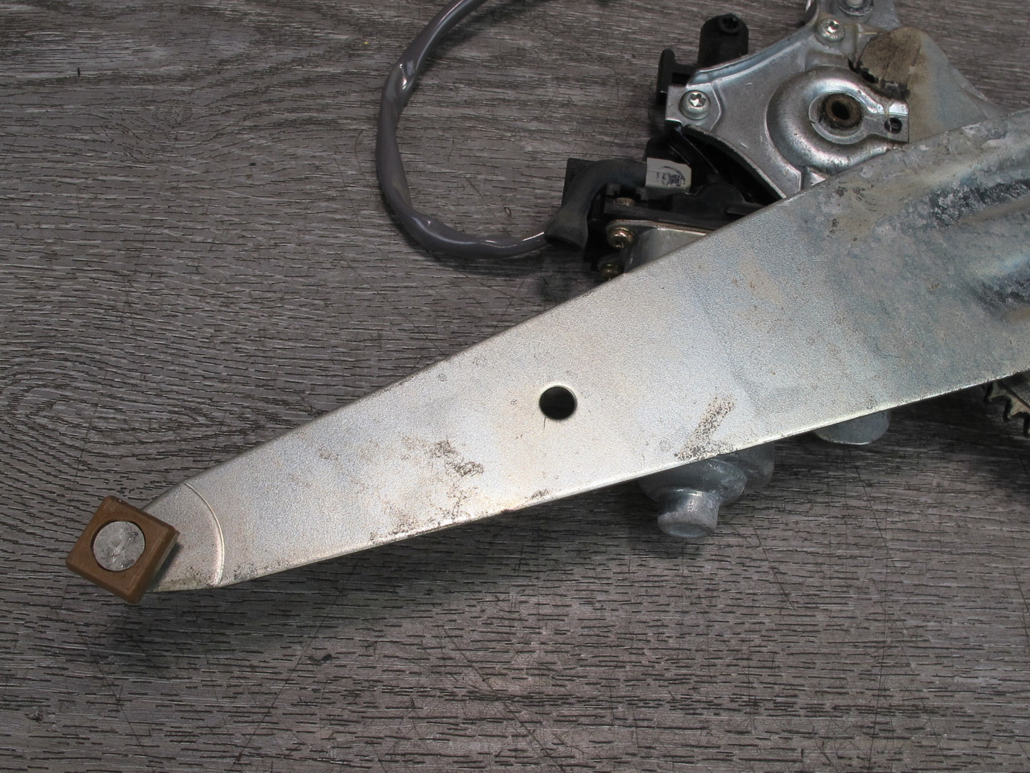 01-05 Lexus JCE10 IS300 Rear Right Door Window Regulator w Motor OEM
