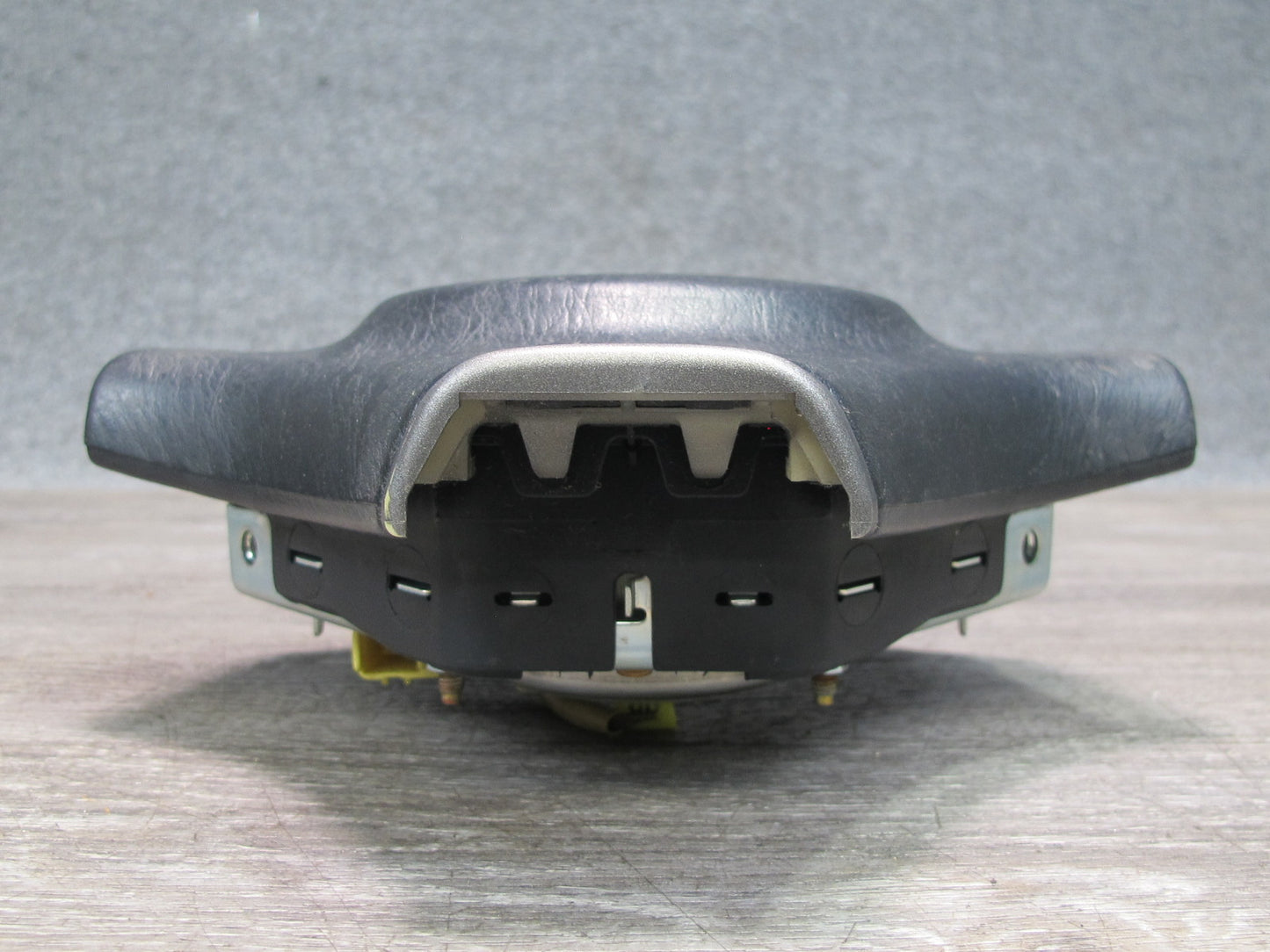 01-03 LEXUS IS300 FRONT LEFT DRIVER SIDE STEERING WHEEL SRS AIRBAG OEM