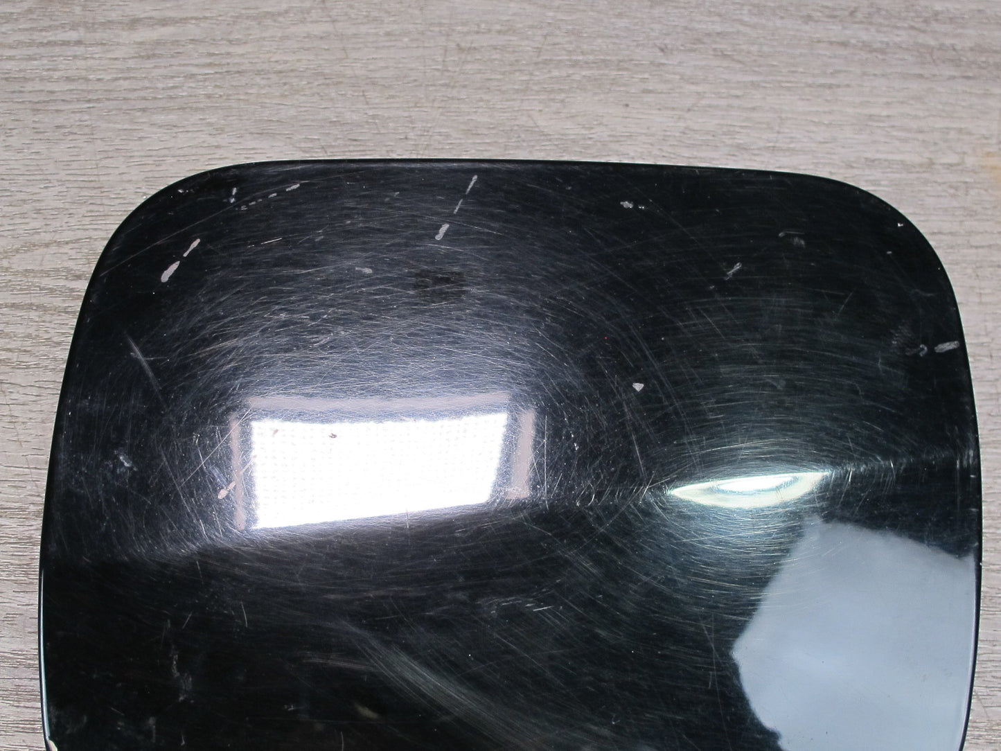 01-05 Lexus JCE10L IS300 Fuel Tank Filler Door Lid Cover OEM