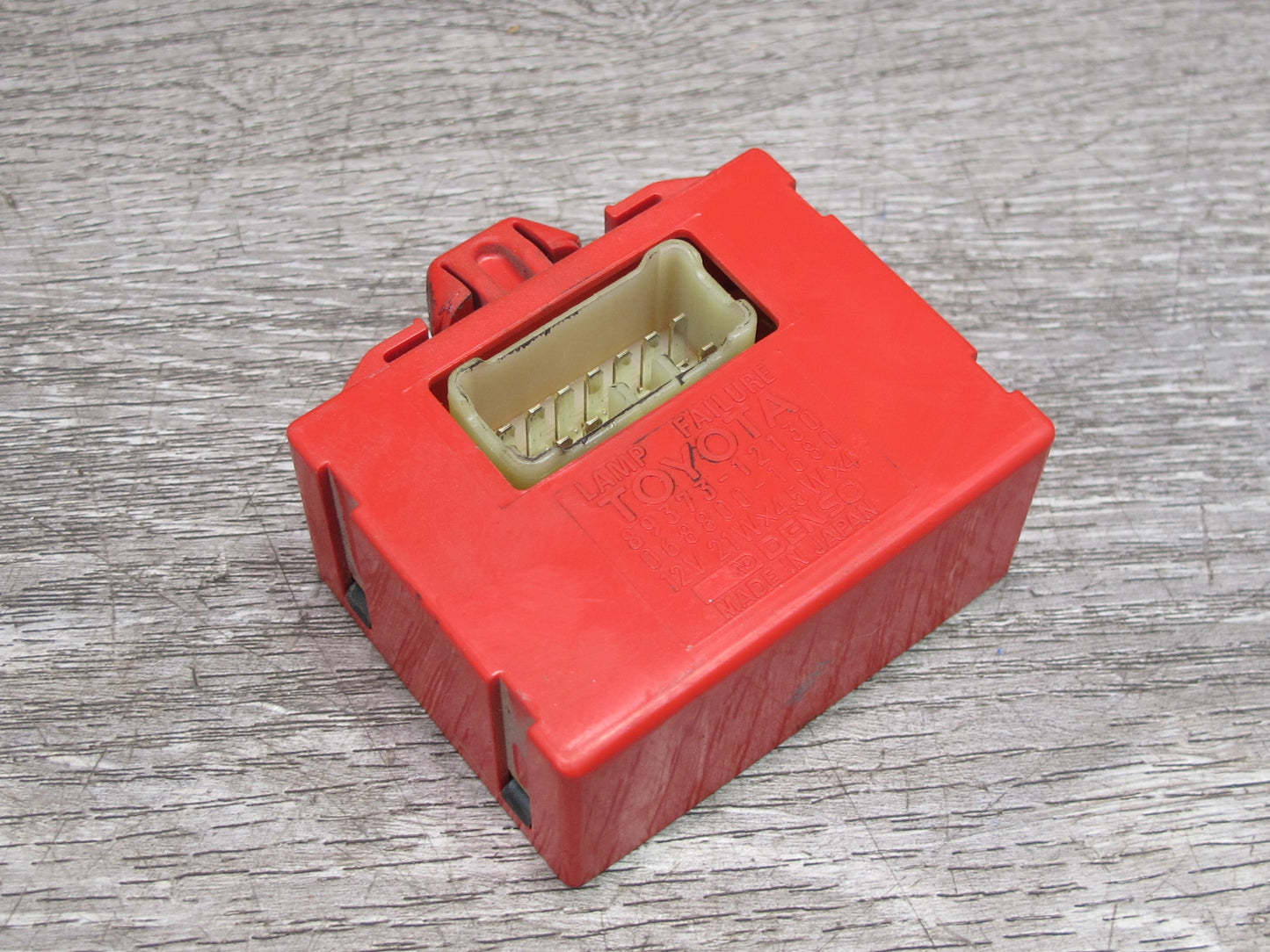 01-05 Lexus JCE10L IS300 Lamp Failure Control Module 89373-12130 OEM