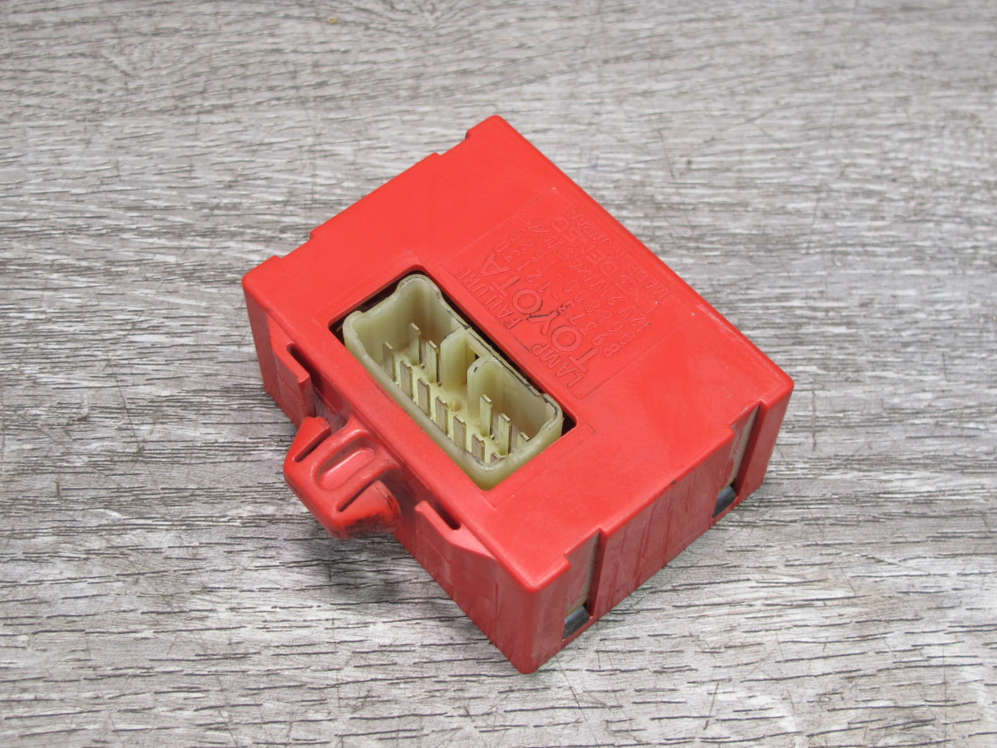 01-05 Lexus JCE10L IS300 Lamp Failure Control Module 89373-12130 OEM
