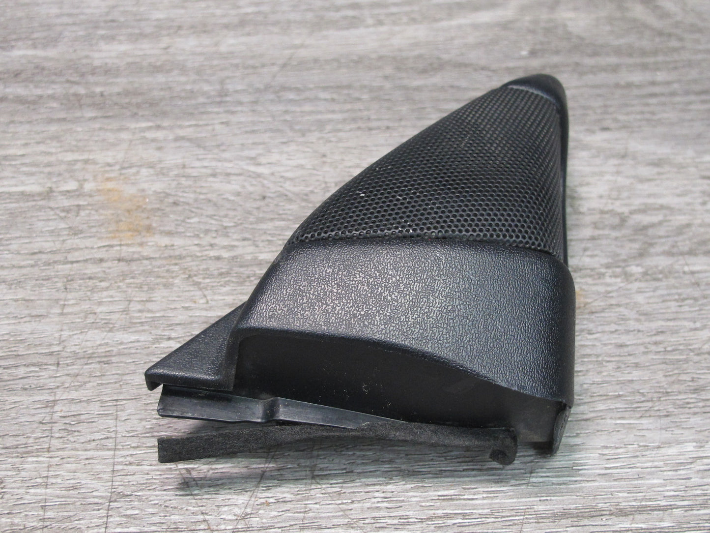 01-05 Lexus JCE10L IS300 Set of 2 Door Tweeter Speaker Trim Cover OEM