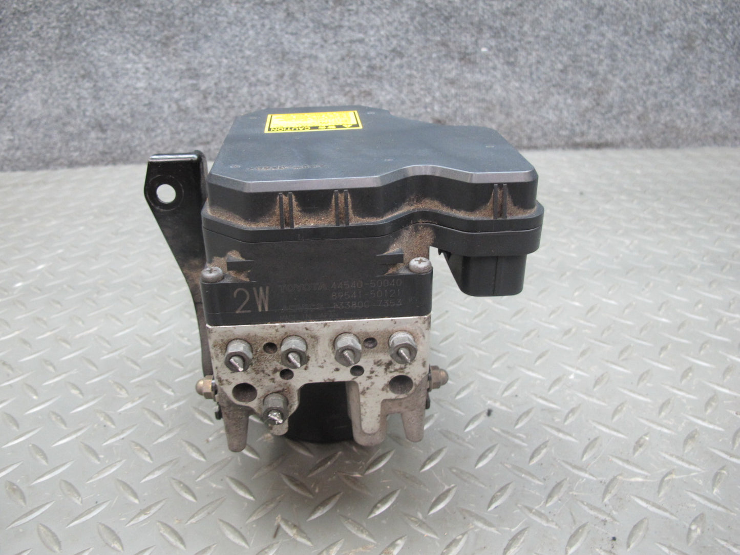 04-06 Lexus UCF30L LS430 Anti Lock Brake ABS Pump Module 44540-50040 OEM