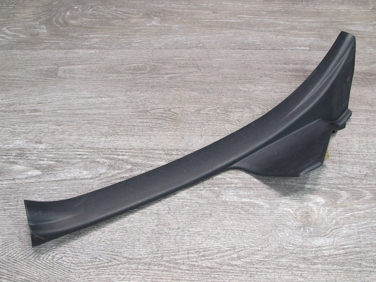 01-05 Lexus JCE10L IS300 Set of 4 Front & Rear Door Scuff Sill Plate Trim OEM