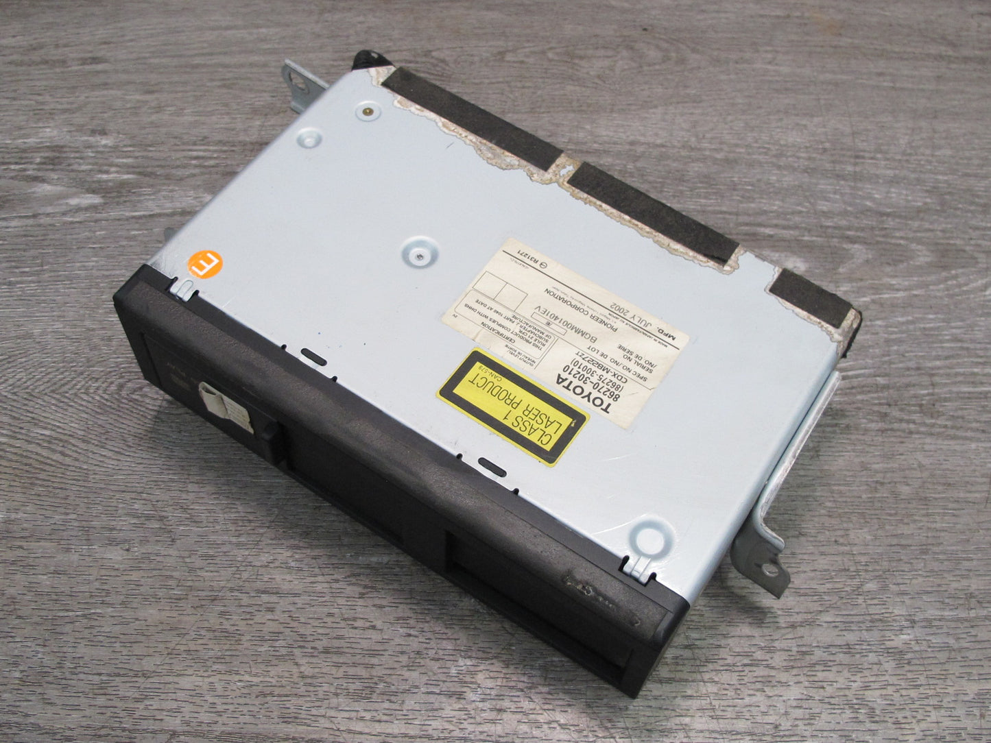 03-05 Lexus JZS160 GS400 GS430 GS300 CD Changer w Magazine 86270-30210 OEM