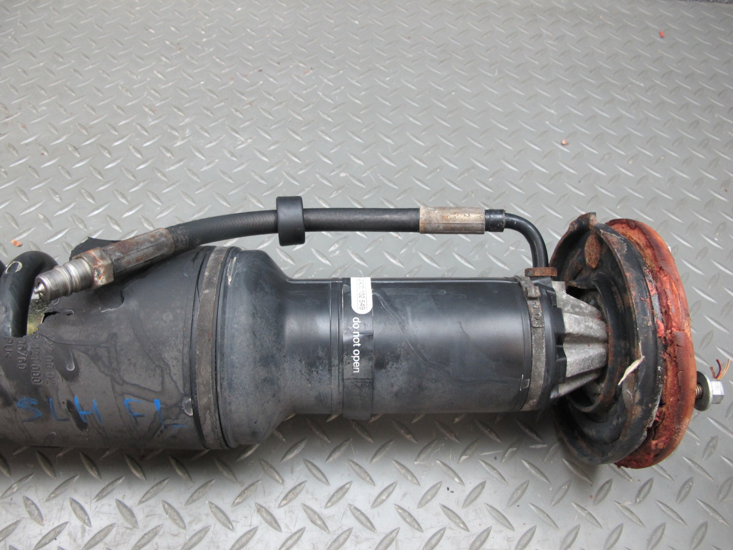 03-06 Mercedes R230 SL Set of 2 Front Hydraulic Strut Shock Absorber OEM