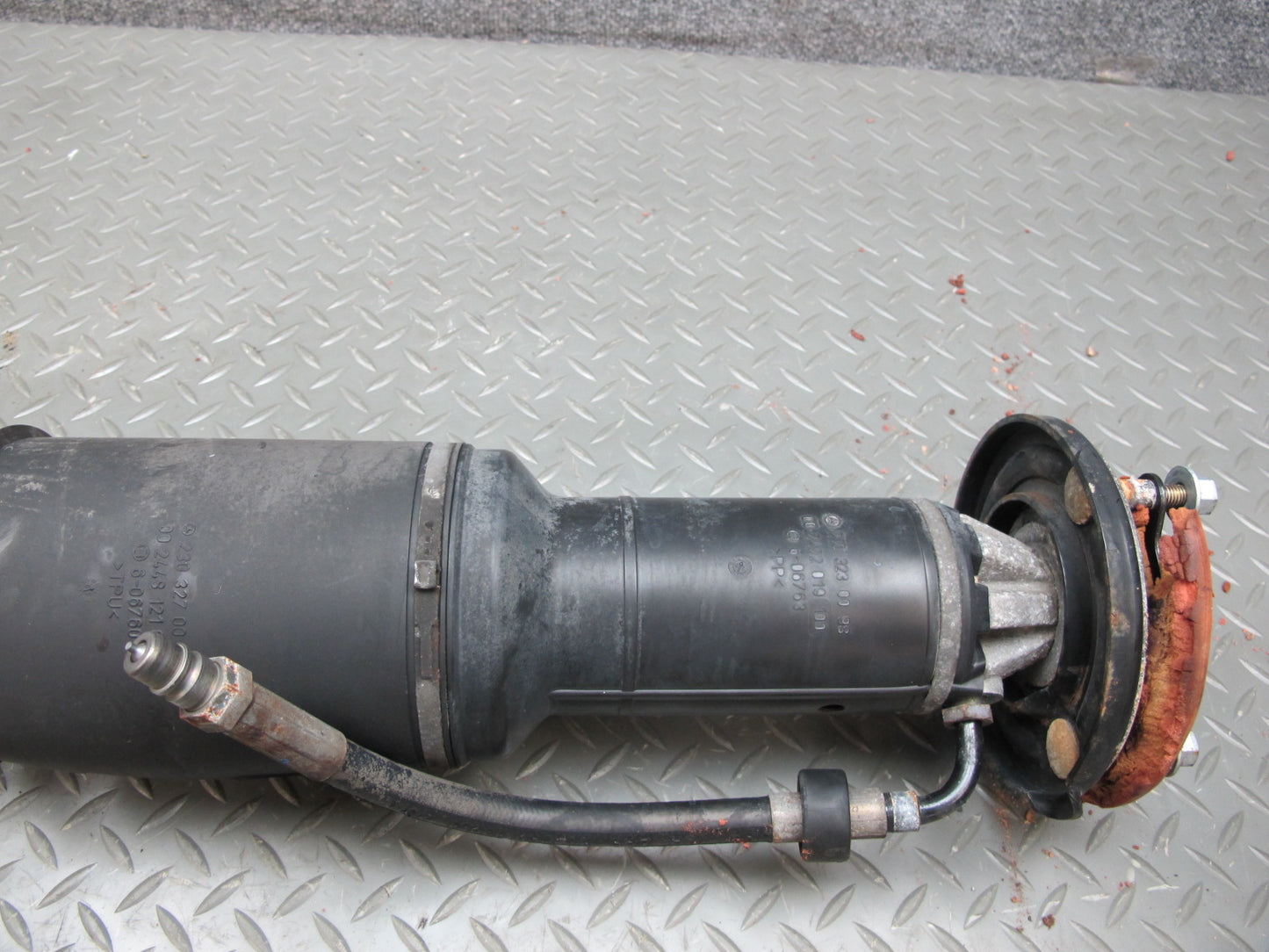 03-06 Mercedes R230 SL Set of 2 Front Hydraulic Strut Shock Absorber OEM