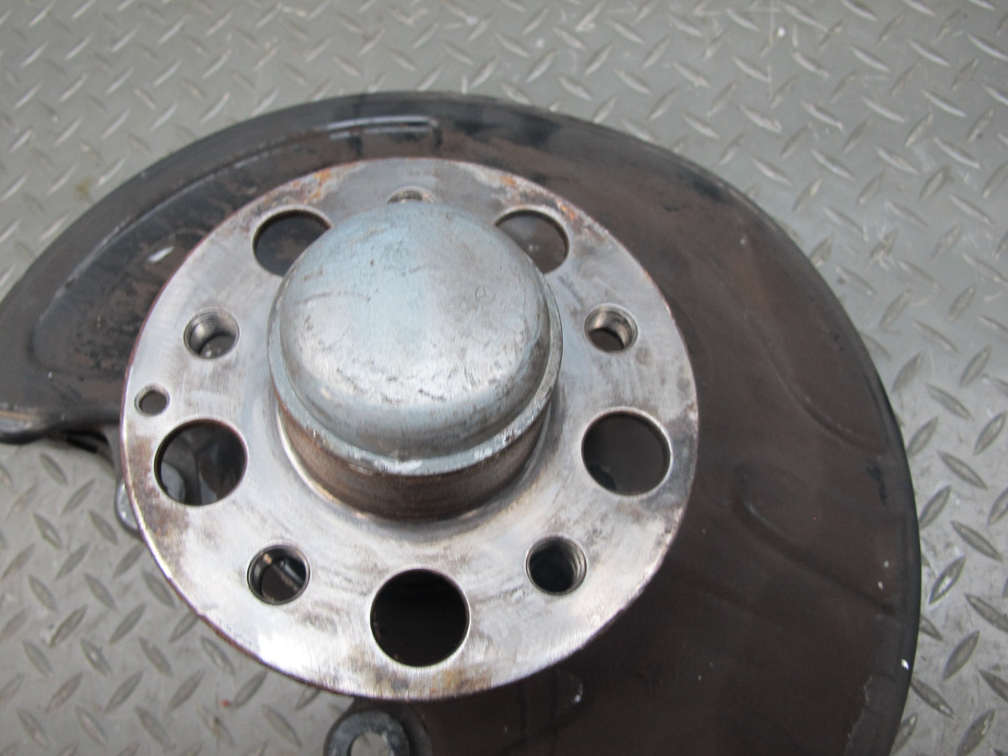 03-08 Mercedes R230 Sl-class Front Left Spindle Knuckle Wheel Hub Bearing OEM