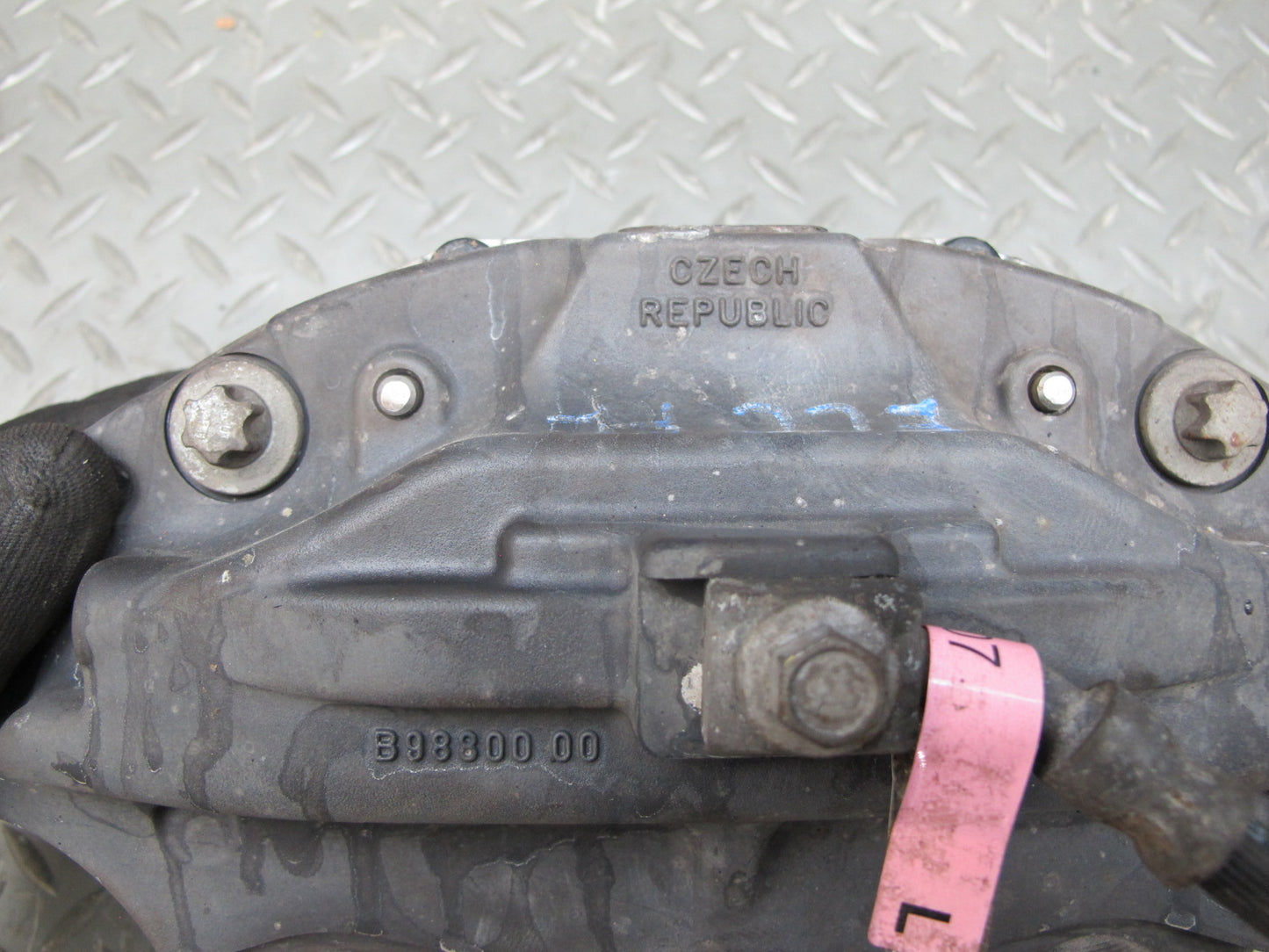 16-23 Chevrolet Camaro SS Front Left Brembo Brake Caliper OEM
