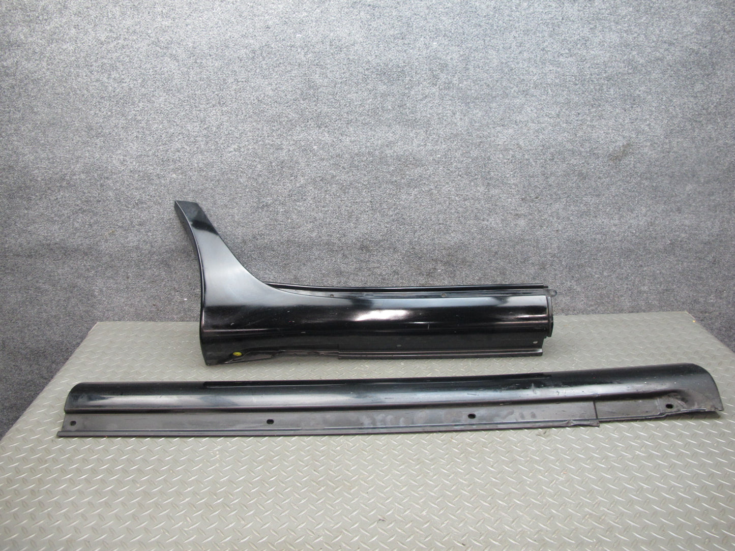 04-06 Lexus UCF30L LS430 Front & Rear Right Side Skirt Rocker Panel Set OEM