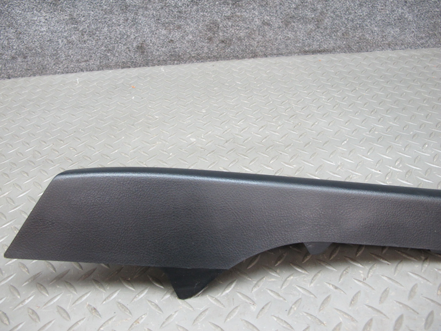 01-06 Lexus UCF30L LS430 Set of 2 Rear Quarter Lower Pillar Trim Panel OEM