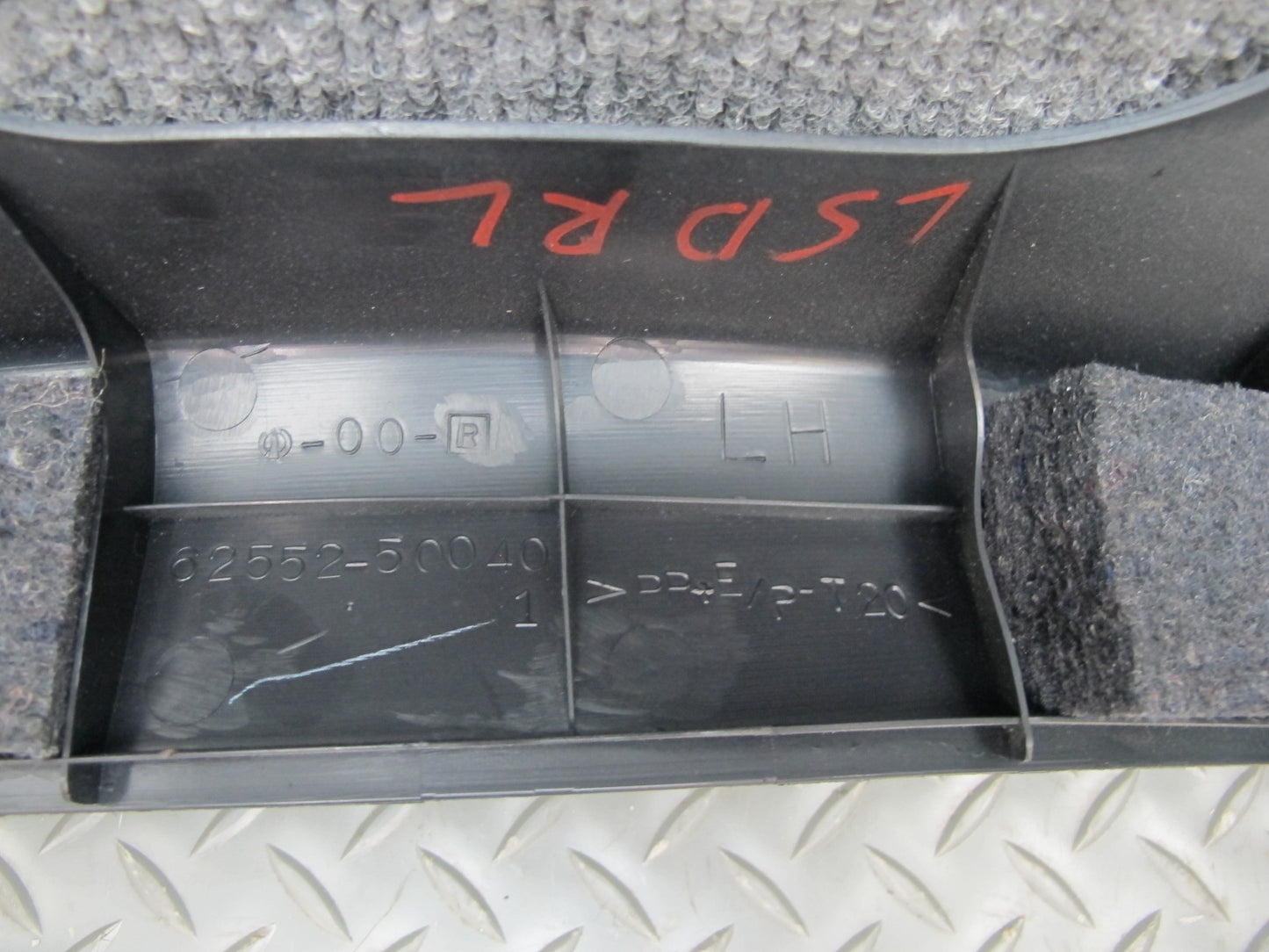 01-06 Lexus UCF30L LS430 Set of 2 Rear Quarter Lower Pillar Trim Panel OEM