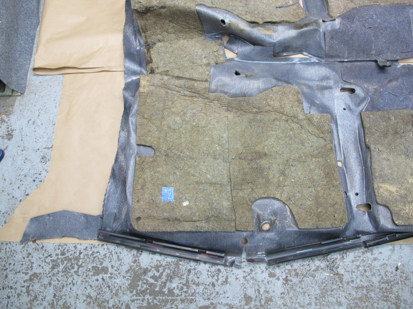 92-96 Toyota Cresta MARK2 JZX90 Floor MAT Carpet Liner Cover OEM