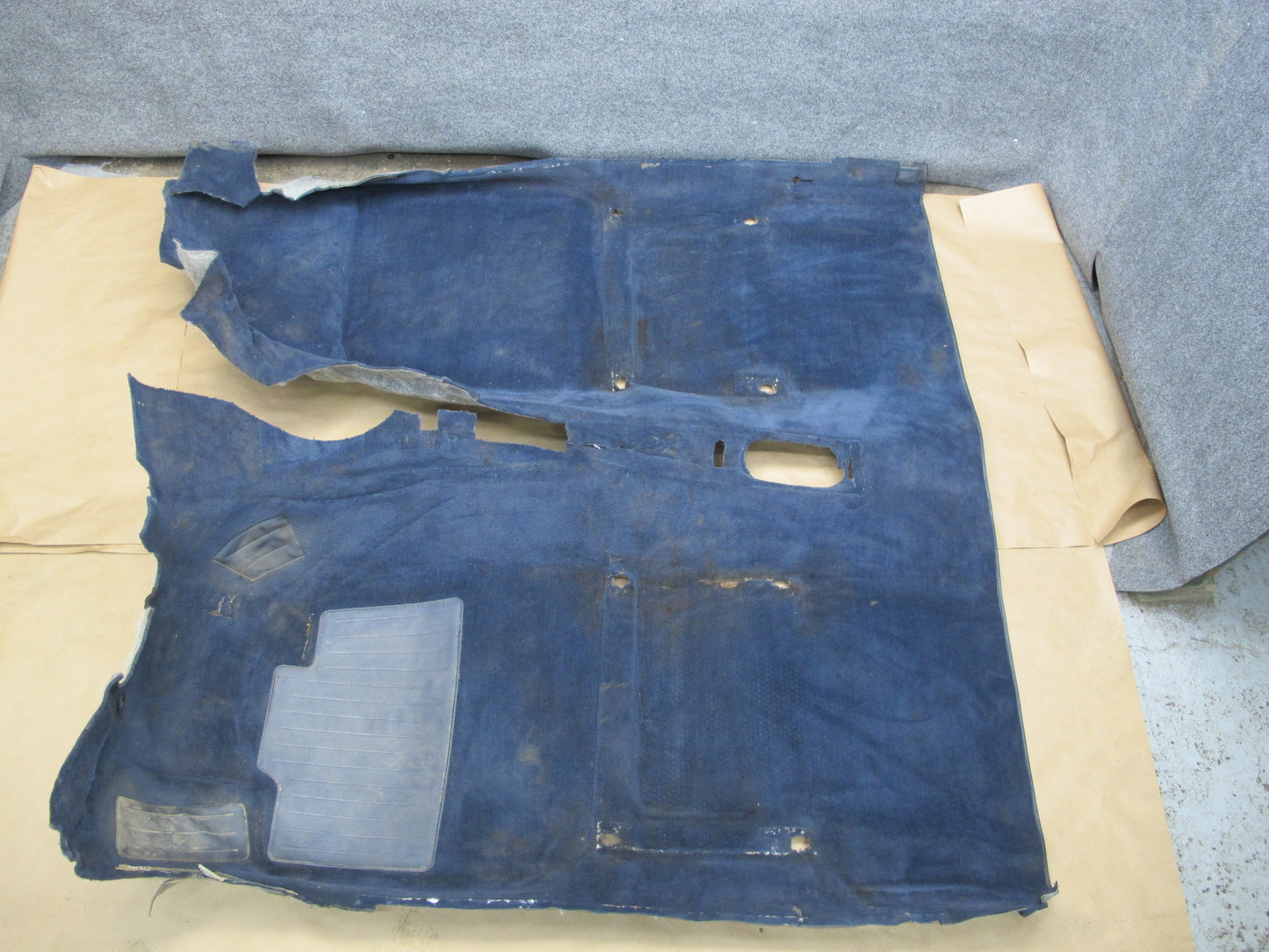 86-87 BMW E24 635CSI Interior Floor Carpet Liner Cover OEM