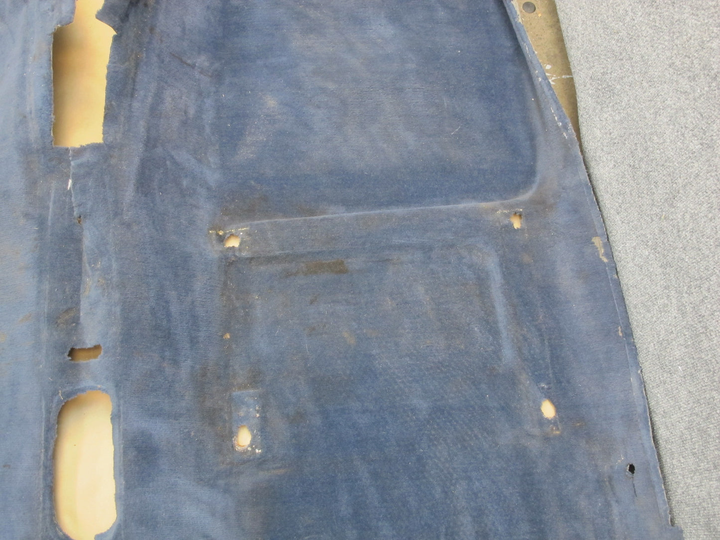 86-87 BMW E24 635CSI Interior Floor Carpet Liner Cover OEM