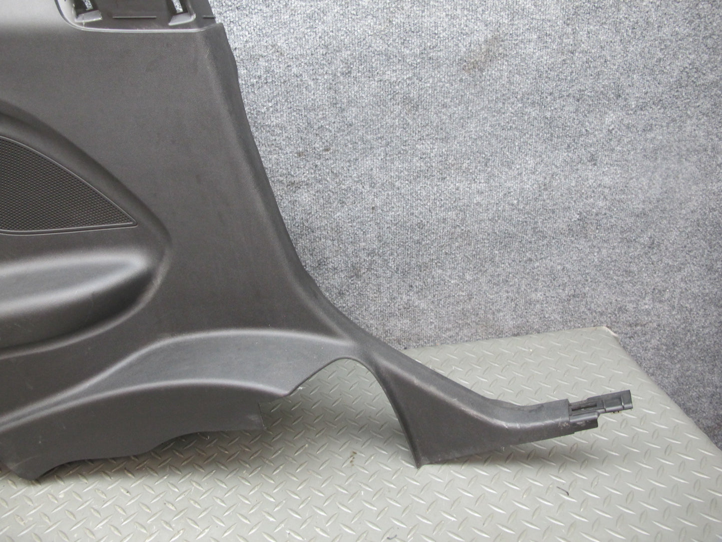 16-23 Chevrolet Camaro Coupe Set of 2 Rear Quarter Trim Cover Panel OEM