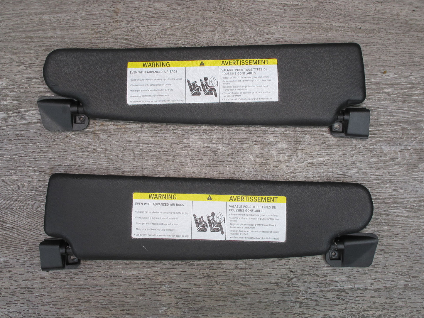 09-16 BMW E89 Z4 Set of 2 Front Left & Right Sun Visor Black OEM